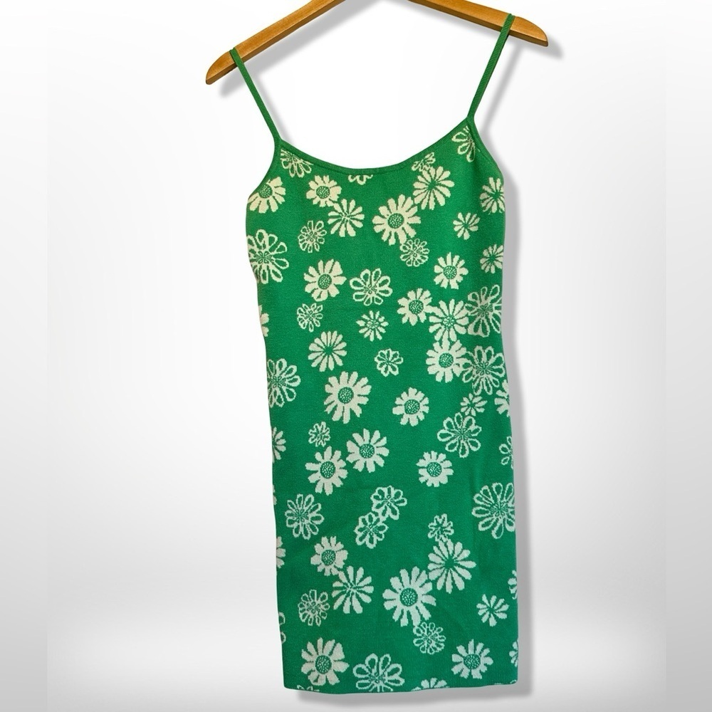 Ghanda green mini knit dress with flowers - Picture 4 of 5